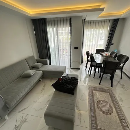Mertcan Doruk Lejlighed Side